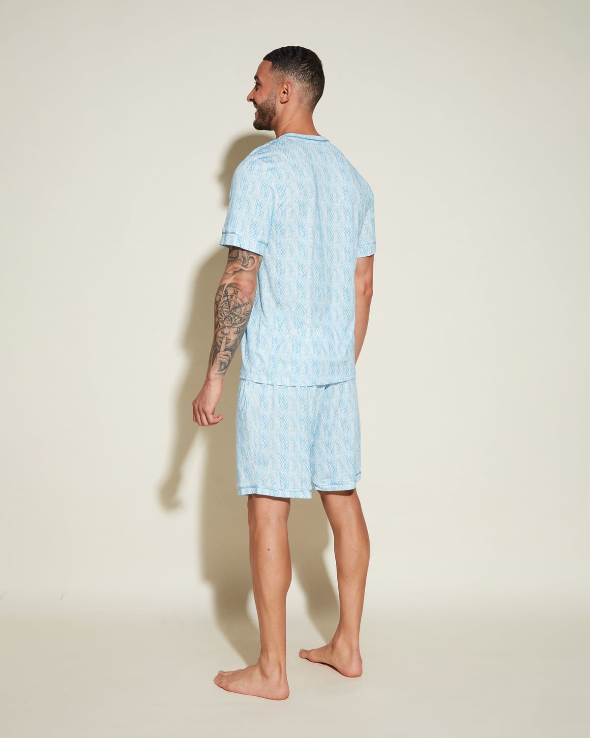 Men's Short Sleeve Top & Shorts Pajama Set - India Diamond/ Aasmani Blue