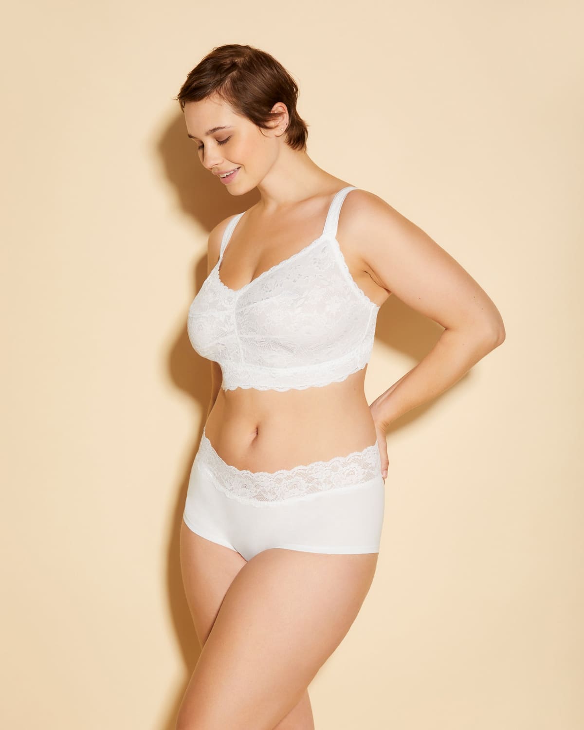 Super Curvy Sweetie Bralette - White