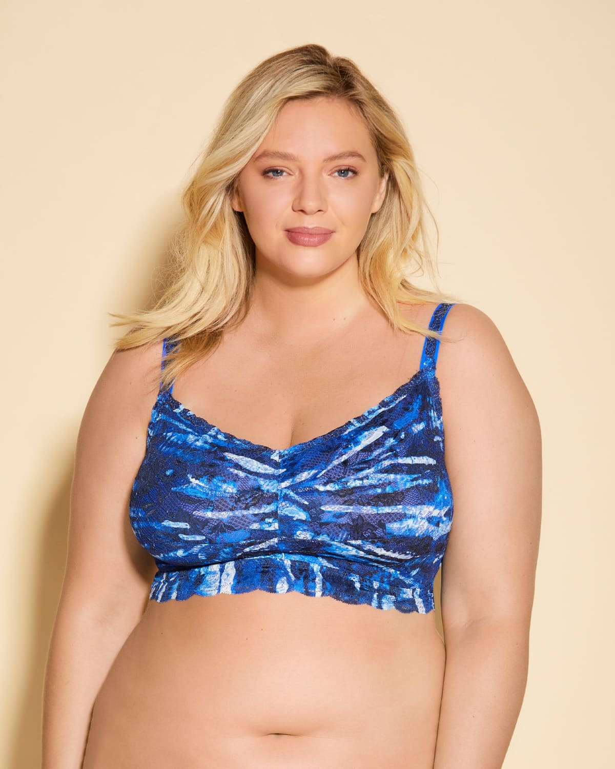 Ultra Curvy Sweetie Bralette - Xan