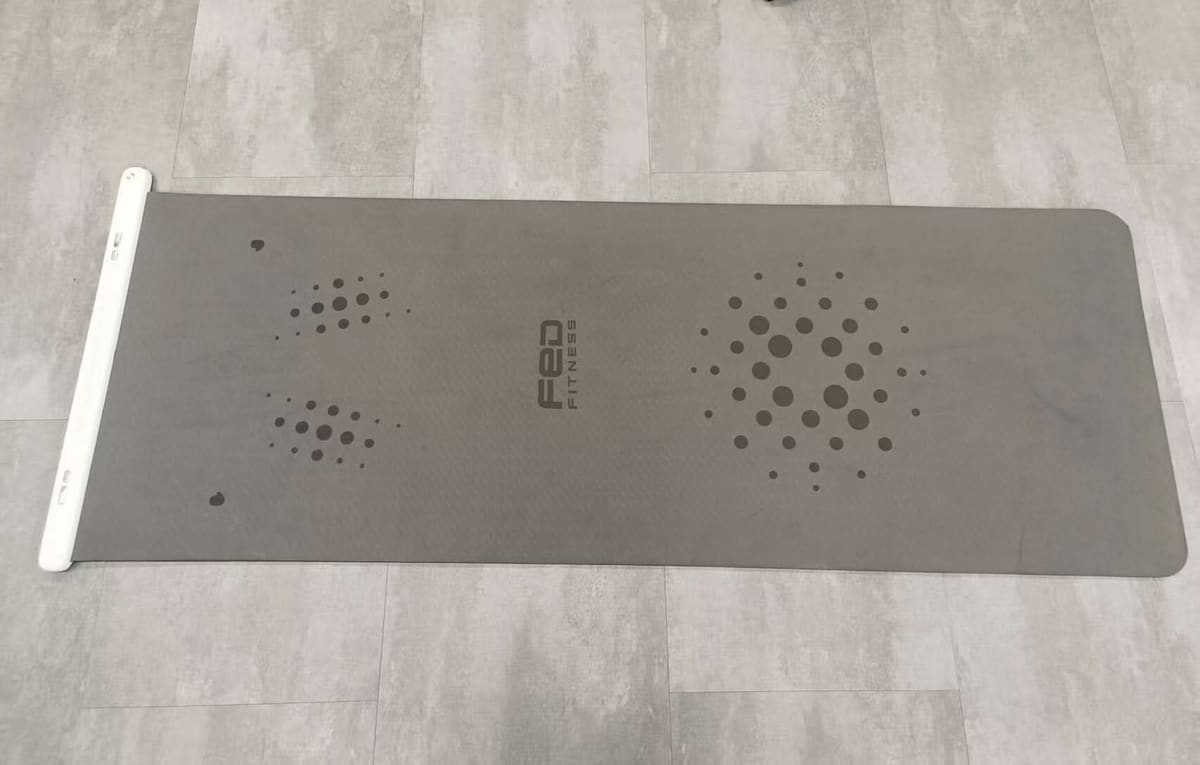 FED FITNESS Smart Yoga Mat - Durable & Sturdy, Extra Thick Non-Slip Surface, Ideal for Yoga, Pilates, and Floor Workouts