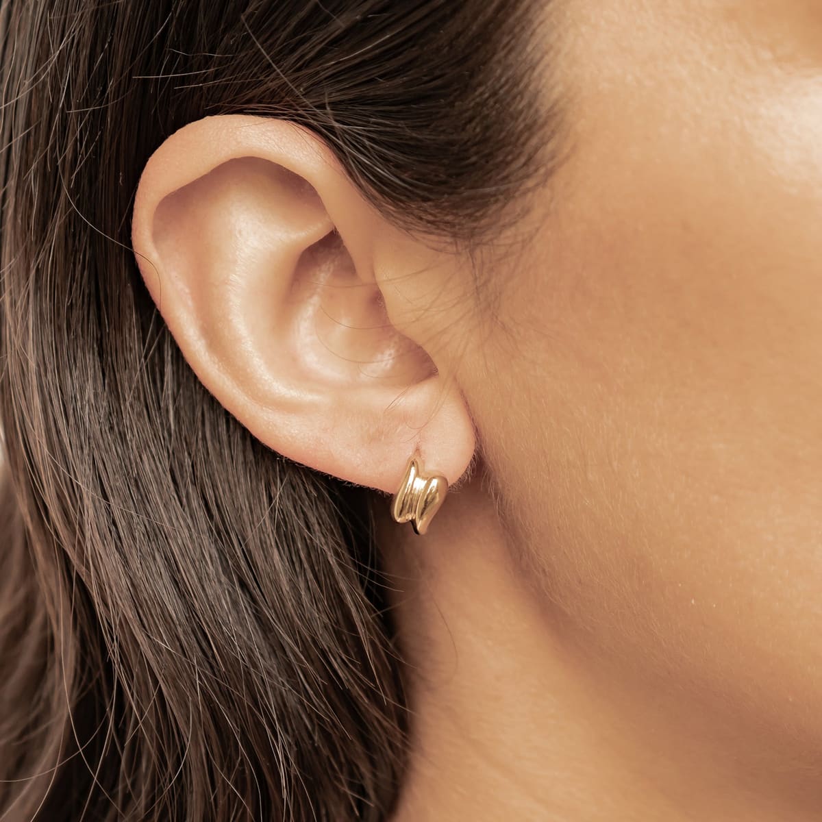 Polished Layered Huggie Earrings Waterproof